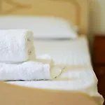 Vila Aliaj Luxury Rooftop For 2 With Air Conditioning Durrës