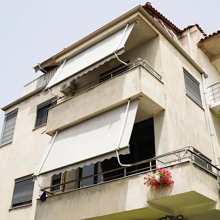 Vila Aliaj Luxury Rooftop For 2 With Air Conditioning * Durrës