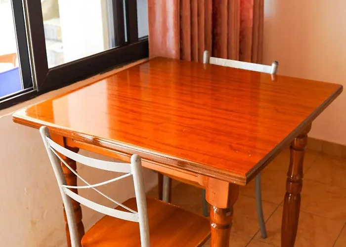 Appartamento Vila Aliaj Luxury Rooftop For 2 With Air Conditioning *