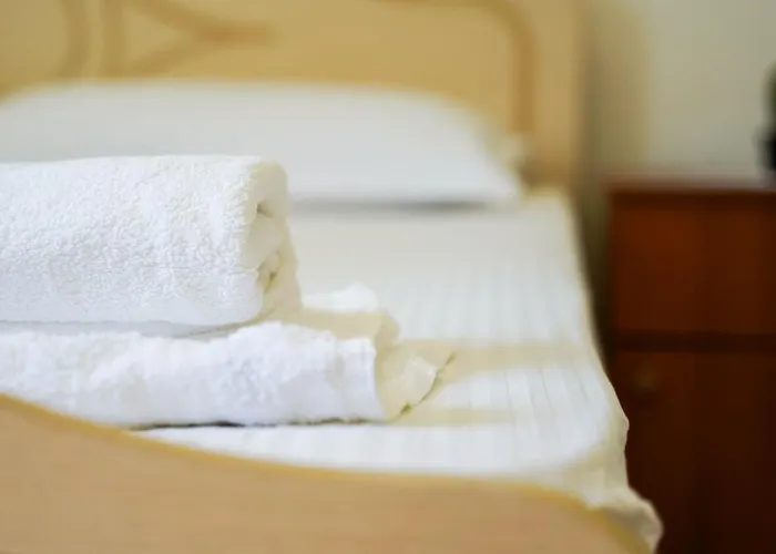 Vila Aliaj Luxury Rooftop For 2 With Air Conditioning Durrës